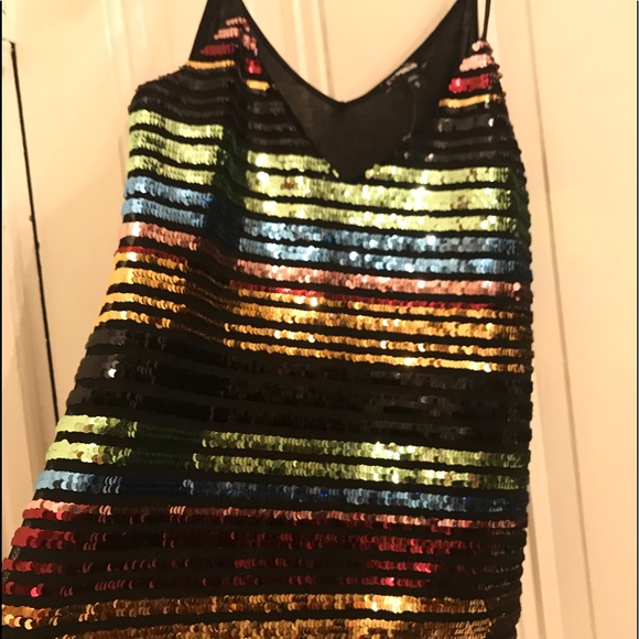 Express Multi-colored sequin top. - Picture 4 of 6